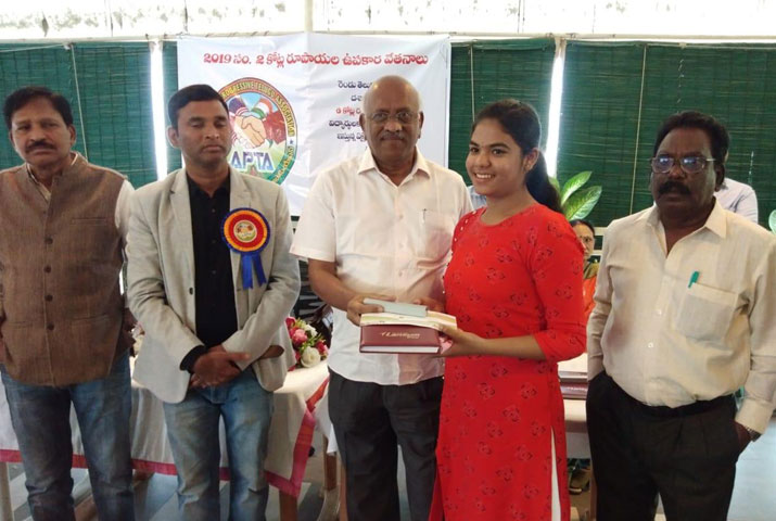 /media/k2/galleries/73098/APTA-Student-Education3