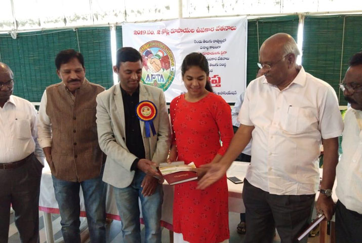 /media/k2/galleries/73098/APTA-Student-Education5