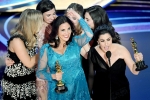 period end of sentence movie download, Indian based documentaries, indian based documentary period end of sentence wins oscar for best documentary short subject, Guneet monga