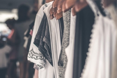 Summer Fashion 2019: Best Fabrics to Get Through the Summer Heat