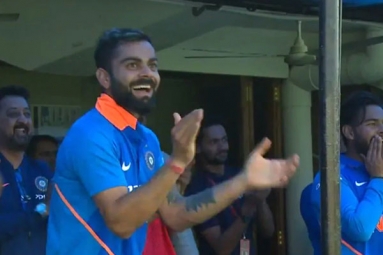 India Vs Australia : Kohli&rsquo;s Reaction After Jasprit Bumrah;s First International Six