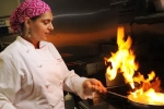 Maneet Chauhan, celebrity chef, meet maneet chauhan who is bringing mumbai street food to nashville, Love and relationship