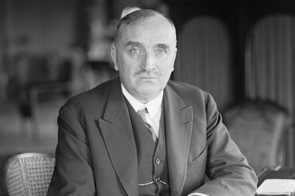 Paul Claudel},{Paul Claudel